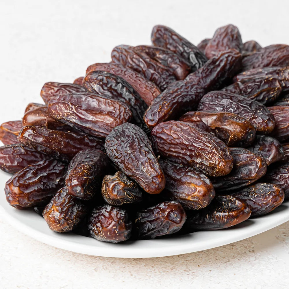Amber Date | عنبر